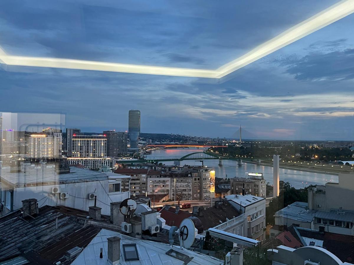 Central Sky View Apartment เบลเกรด ภายนอก รูปภาพ